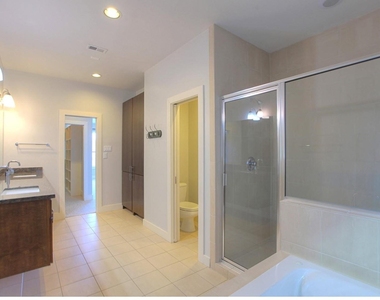 1504 Hazel Street - Photo Thumbnail 17