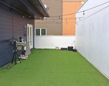 1504 Hazel Street - Photo Thumbnail 29