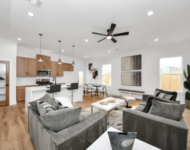 3535 Amos Street - Photo Thumbnail 10