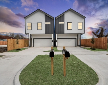 3535 Amos Street - Photo Thumbnail 2