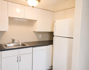 217 Church St - Photo Thumbnail 2