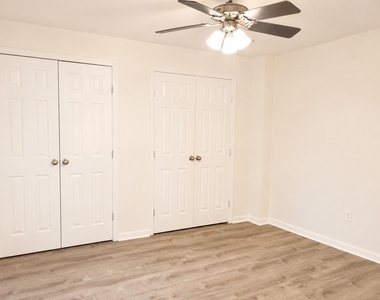 217 Church St - Photo Thumbnail 4