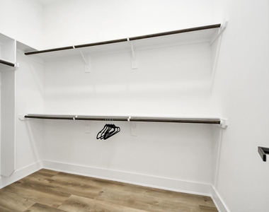 3907 Maggie Street - Photo Thumbnail 14