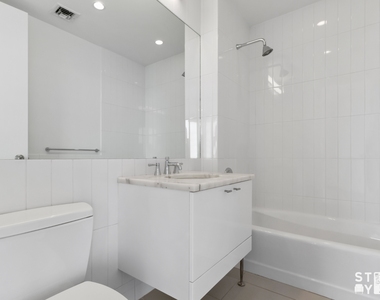 525 Clinton Avenue - Photo Thumbnail 7