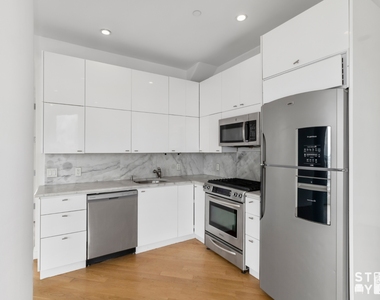 525 Clinton Avenue - Photo Thumbnail 2