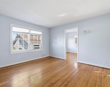 2223-1/2 Singleton Street - Photo Thumbnail 1