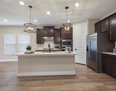 2013 Woodland Pine Court - Photo Thumbnail 1