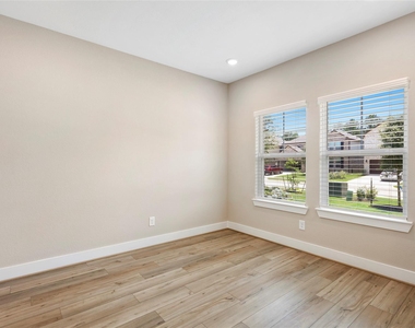 2013 Woodland Pine Court - Photo Thumbnail 4