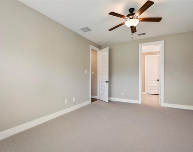 2013 Woodland Pine Court - Photo Thumbnail 20