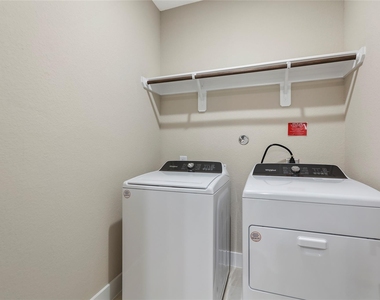 2013 Woodland Pine Court - Photo Thumbnail 12
