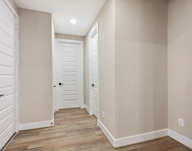 2013 Woodland Pine Court - Photo Thumbnail 11
