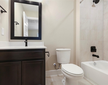 2013 Woodland Pine Court - Photo Thumbnail 33