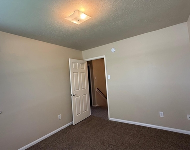 5127 Prosperity Circle - Photo Thumbnail 15