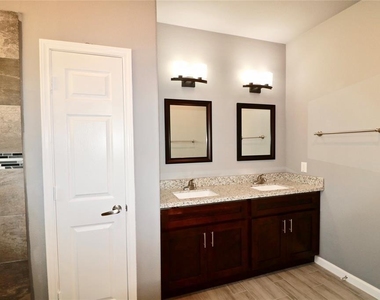 4238 Aledo Street - Photo Thumbnail 19