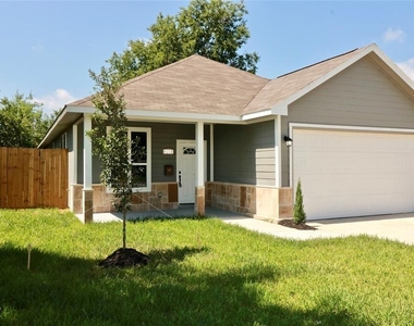 4238 Aledo Street - Photo Thumbnail 2