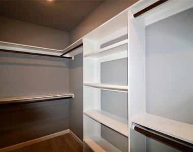 4238 Aledo Street - Photo Thumbnail 23