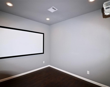 4238 Aledo Street - Photo Thumbnail 12