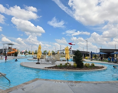 27222 Woodridge Glen Drive - Photo Thumbnail 47