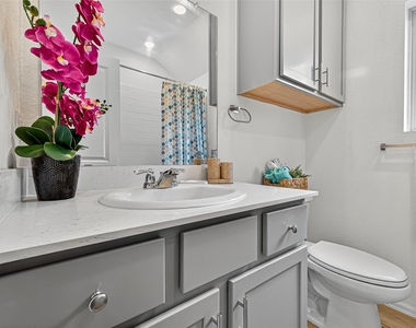 27222 Woodridge Glen Drive - Photo Thumbnail 31