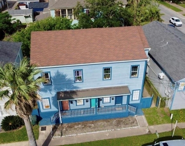 805 10th Street - Photo Thumbnail 7
