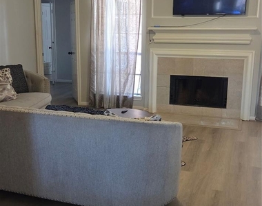 15407 Chestnut Falls Drive - Photo Thumbnail 1