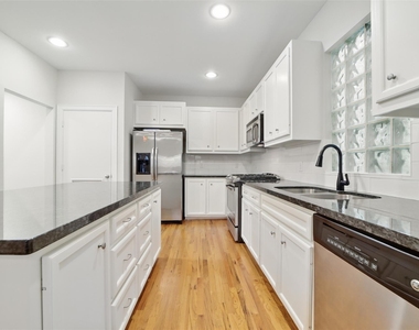 650 Westcross Street - Photo Thumbnail 18