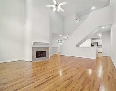 650 Westcross Street - Photo Thumbnail 15