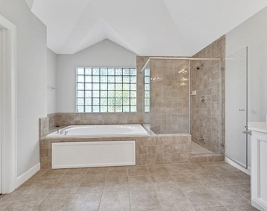 650 Westcross Street - Photo Thumbnail 30