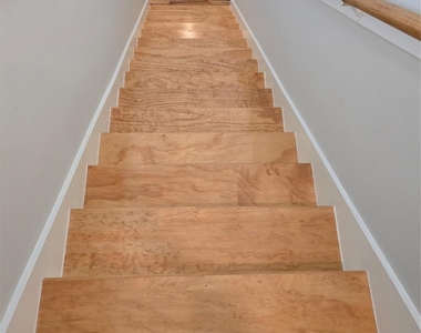 650 Westcross Street - Photo Thumbnail 36