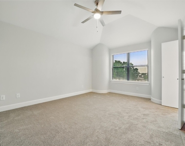 650 Westcross Street - Photo Thumbnail 29