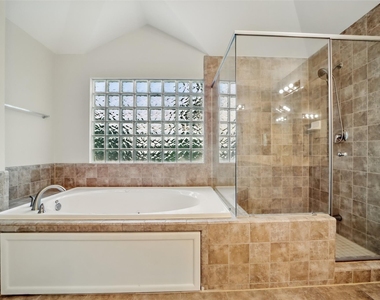 650 Westcross Street - Photo Thumbnail 31
