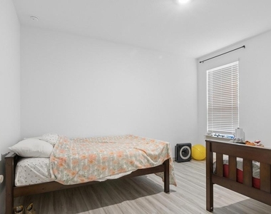 28335 Halle Ray Drive - Photo Thumbnail 16