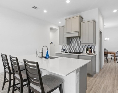 28335 Halle Ray Drive - Photo Thumbnail 8