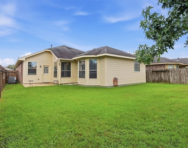 1911 Vale Brook Drive - Photo Thumbnail 24