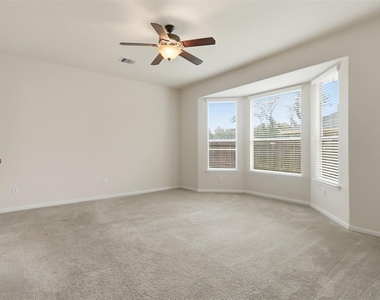 1911 Vale Brook Drive - Photo Thumbnail 12