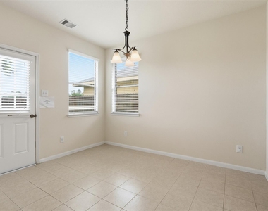 1911 Vale Brook Drive - Photo Thumbnail 8