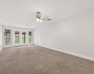 509 Southern Oaks Drive - Photo Thumbnail 15