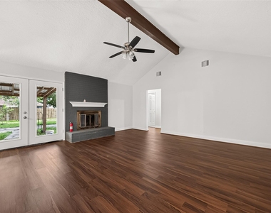 509 Southern Oaks Drive - Photo Thumbnail 5
