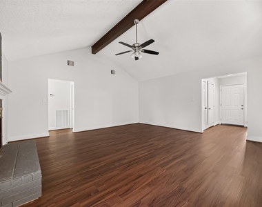 509 Southern Oaks Drive - Photo Thumbnail 4