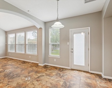 3122 Schumann Oaks Drive - Photo Thumbnail 9