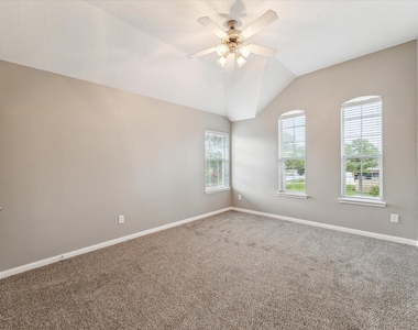 3122 Schumann Oaks Drive - Photo Thumbnail 26