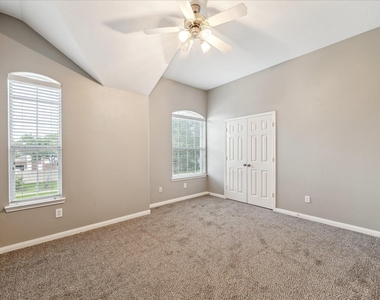 3122 Schumann Oaks Drive - Photo Thumbnail 27