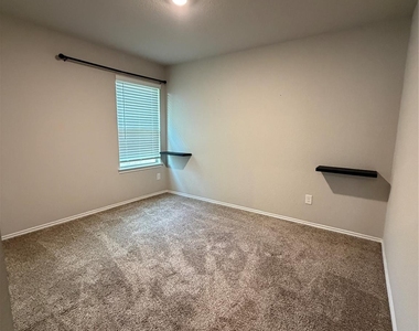 5222 Greenwood Summit Trail - Photo Thumbnail 41