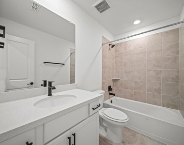 21643 Lampeter River Lane - Photo Thumbnail 24