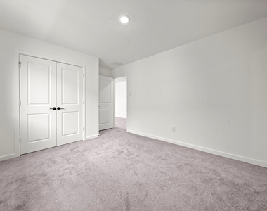 21643 Lampeter River Lane - Photo Thumbnail 28