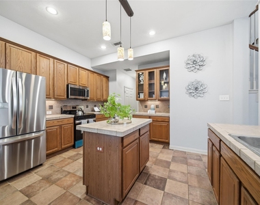 14403 N Coles Crossing Drive - Photo Thumbnail 14