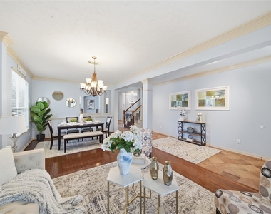 14403 N Coles Crossing Drive - Photo Thumbnail 7