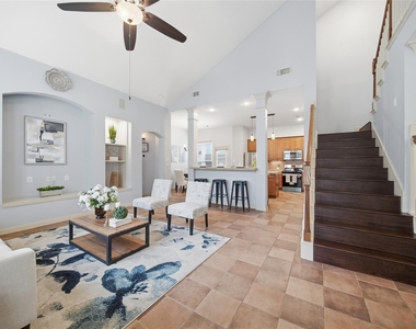 14403 N Coles Crossing Drive - Photo Thumbnail 11