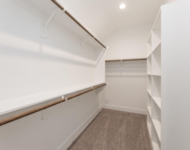 4802 Seabourne Landing Drive - Photo Thumbnail 20