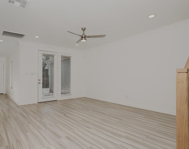 154 Kendrick Pines Boulevard - Photo Thumbnail 9